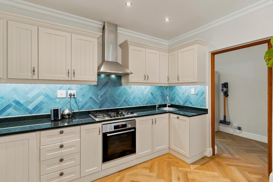 5 Bedroom Property for Sale in Croydon Vineyard Estate Western Cape